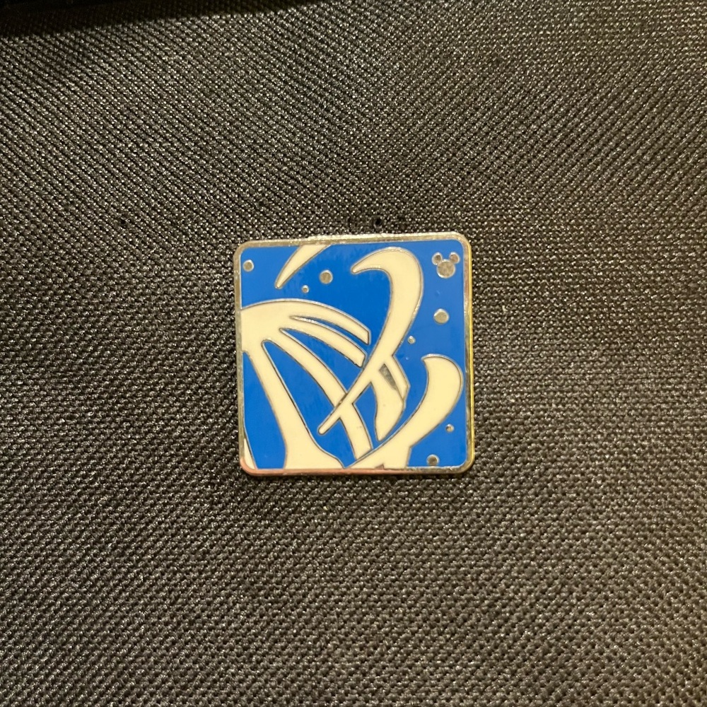 Disney pin